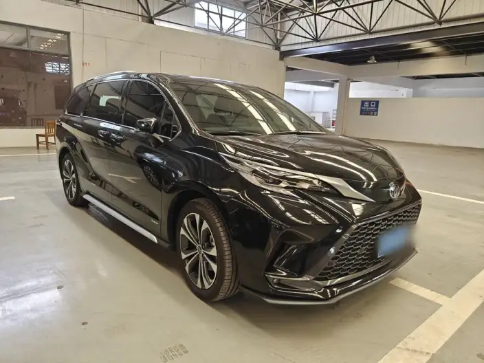 Granvia 2024 Model Intelligent Hybrid 2.5L 2WD Noble PLUS Edition – фото 3