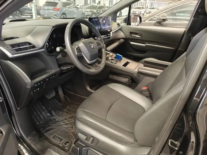 Granvia 2024 Model Intelligent Hybrid 2.5L 2WD Noble PLUS Edition – фото 13