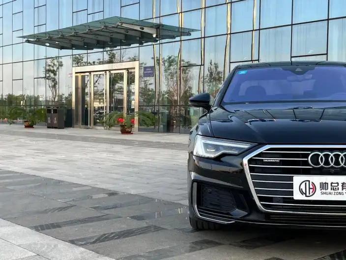 Audi A6L 2020 Model 55 TFSI quattro Exclusive Dynamic Model – фото 5