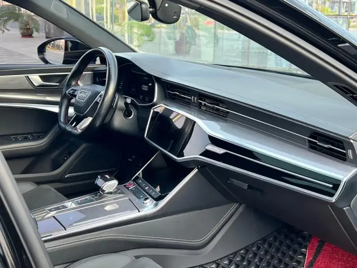 Audi A6L 2020 Model 55 TFSI quattro Exclusive Dynamic Model – фото 8