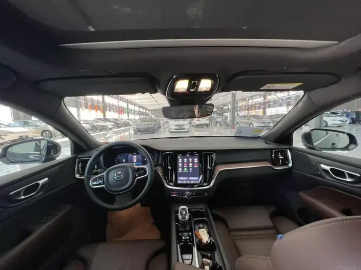 Volvo S60 2025 Model B4 Smart Range Deluxe Edition – фото 11