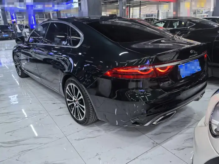 Jaguar XFL 2021 Model 2.0T P250 2WD Exclusive Deluxe Edition – фото 4