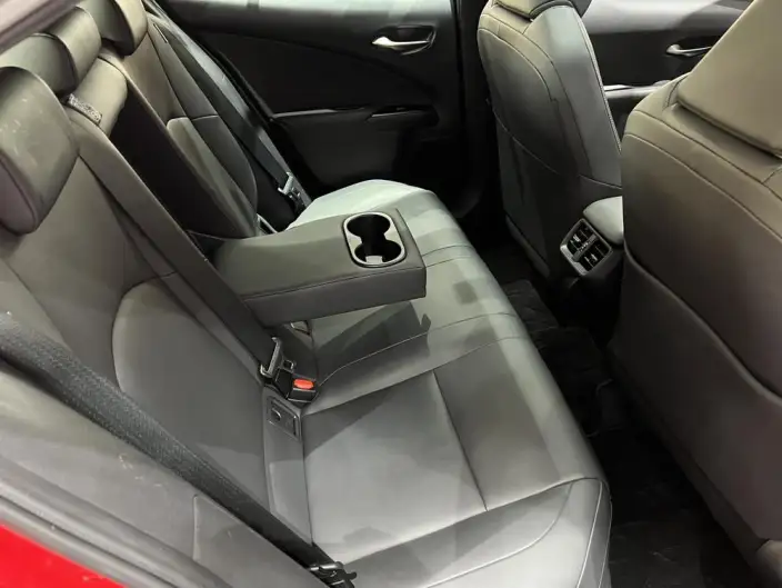 Lexus UX 2020 Model 200 Special Edition – фото 18