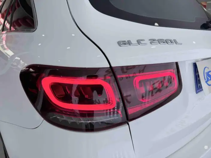 Mercedes-Benz GLC 2022 Model GLC 260 L 4MATIC Luxury Model – фото 10