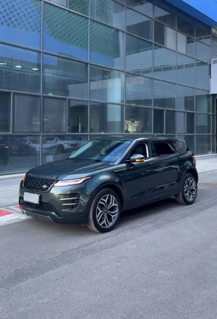 Range Rover Evoque 2023 Model Aurora L 249PS R-Dynamic Deluxe Edition – фото 1