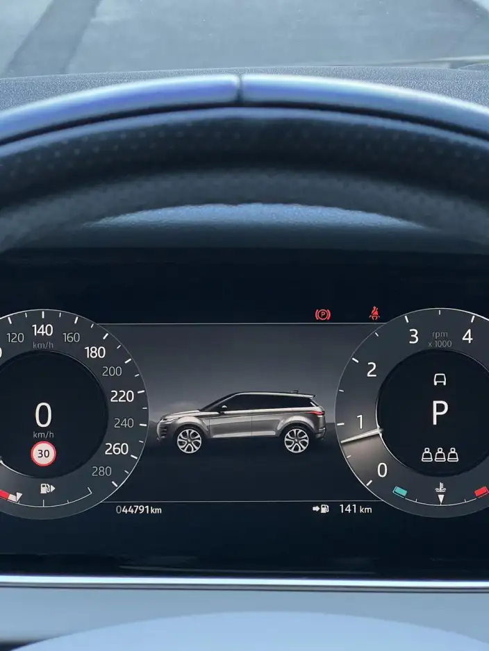 Range Rover Evoque 2023 Model Aurora L 249PS R-Dynamic Deluxe Edition – фото 18