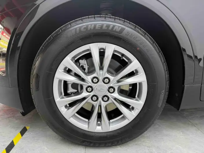Cadillac XT5 2023 Model 2.0T 2WD Fashion Model – фото 15
