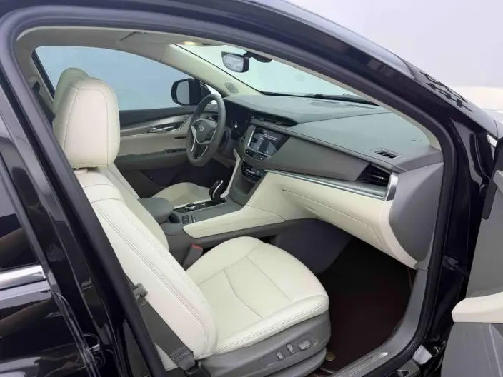 Cadillac XT5 2023 Model 2.0T 2WD Fashion Model – фото 17