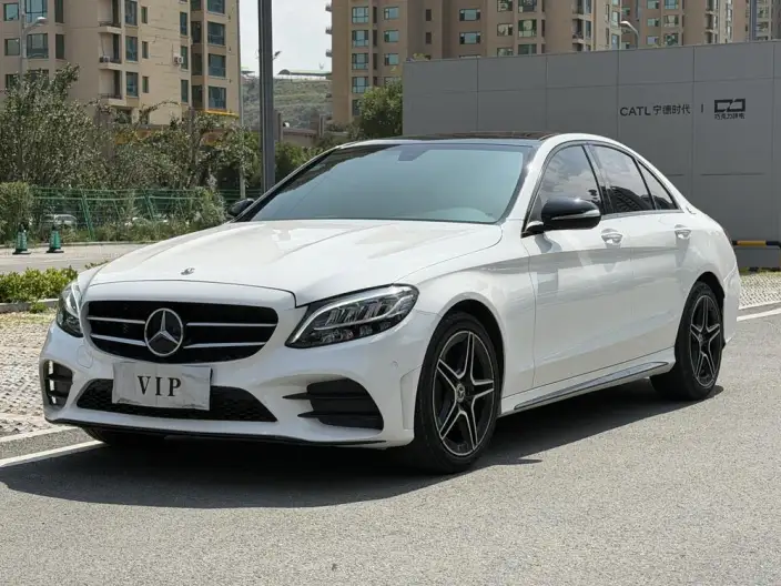 Mercedes-Benz C-Class 2020 Model C 260 Sports Edition 4MATIC – фото 1