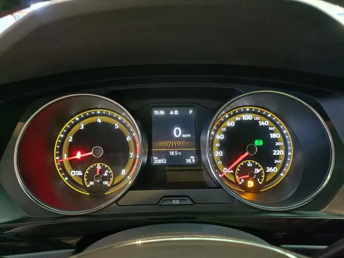 Volkswagen Tiguan L 2020 Model 280TSI Automatic 2WD Panorama Comfort Edition China VI – фото 23