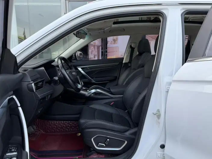Geely Boyue 2020 Model 1.5TD Automatic Smart Connect PRO – фото 12