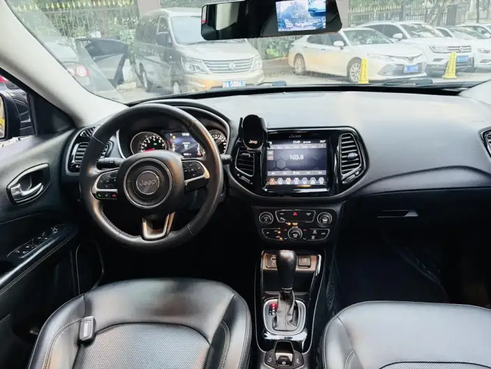 Jeep Compass 2020 Model 220T Elite Edition – фото 7