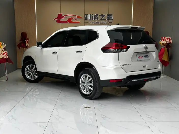 Nissan X-Trail 2021 Model 2.0L XL ITS CVT 2WD Smart Connect Comfort Edition – фото 4