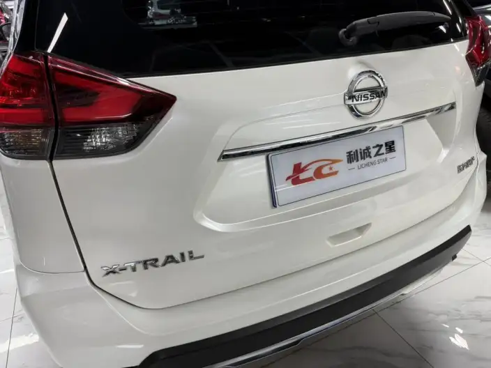 Nissan X-Trail 2021 Model 2.0L XL ITS CVT 2WD Smart Connect Comfort Edition – фото 8