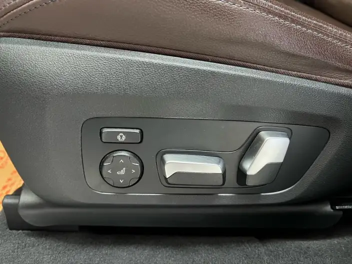 BMW X3 2021 Model Facelift II xDrive30i Leading Model M Sports Set – фото 10