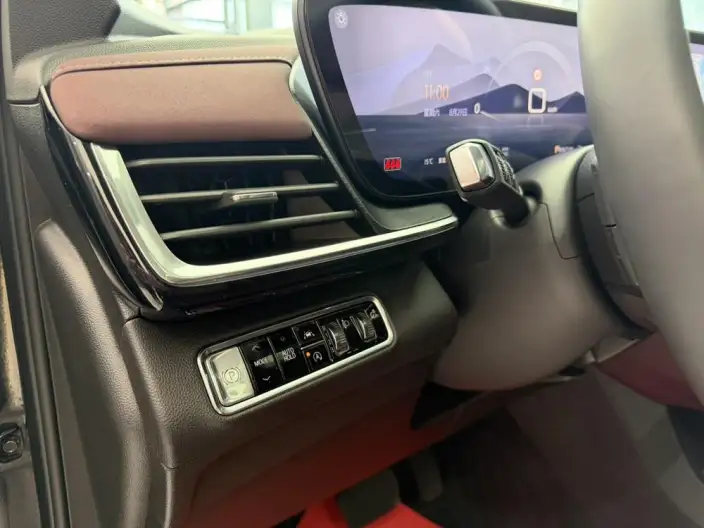 Buick Envision 2024 Model Buick Envision Plus 28T 2WD Exclusive Edition – фото 13