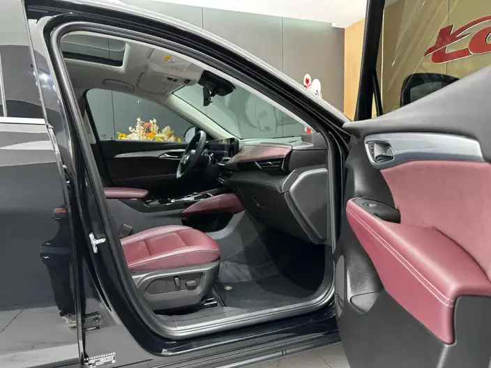 Buick Envision 2024 Model Buick Envision Plus 28T 2WD Exclusive Edition – фото 19