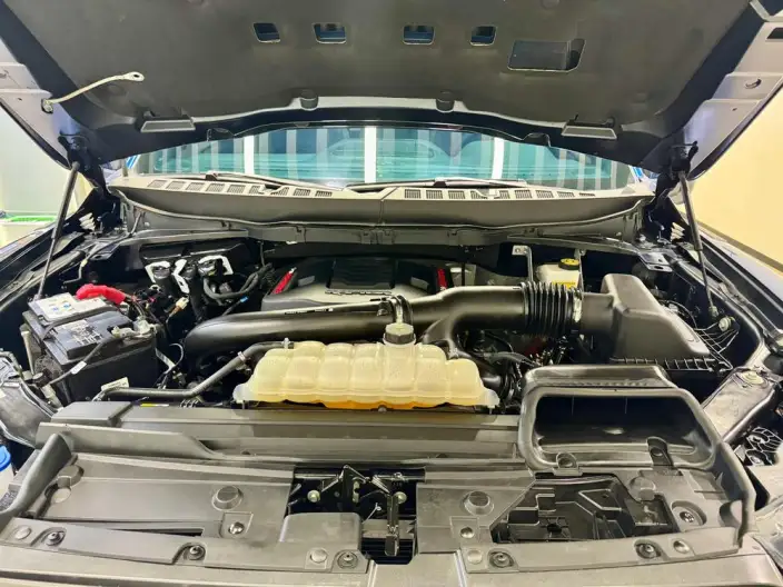 Ford F-150 Raptor 2022 Model Raptor EcoBoost 3.5T V6 – фото 8