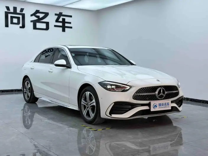 Mercedes-Benz C-Class 2022 Model C 200 L Sports Edition – фото 3