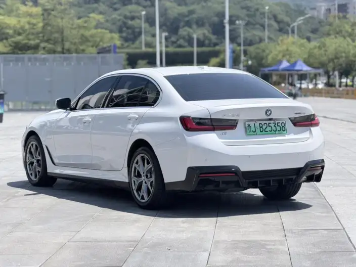 BMW i3 2023 Model eDrive35L – фото 4