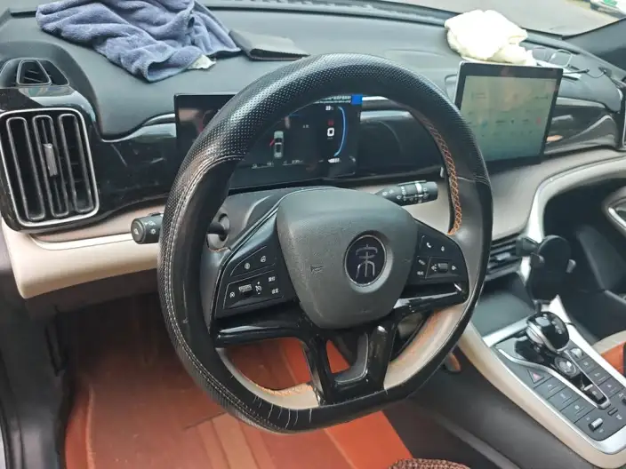 BYD Song Pro DM 2024 Model DM-i Honor Edition 71km Pilot Model – фото 7