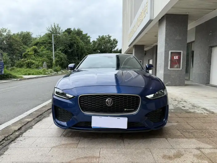 Jaguar XE L 2021 Model 2.0T 200PS R-DYNAMIC Youth Sports Edition