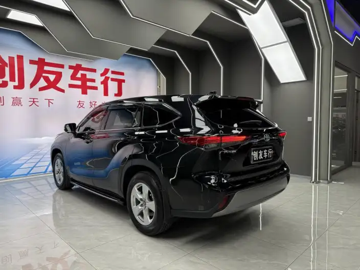 Toyota Highlander 2024 Model Hybrid 2.5L 2WD Elite Edition 7 seat – фото 4