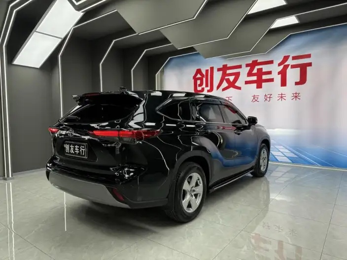 Toyota Highlander 2024 Model Hybrid 2.5L 2WD Elite Edition 7 seat – фото 6
