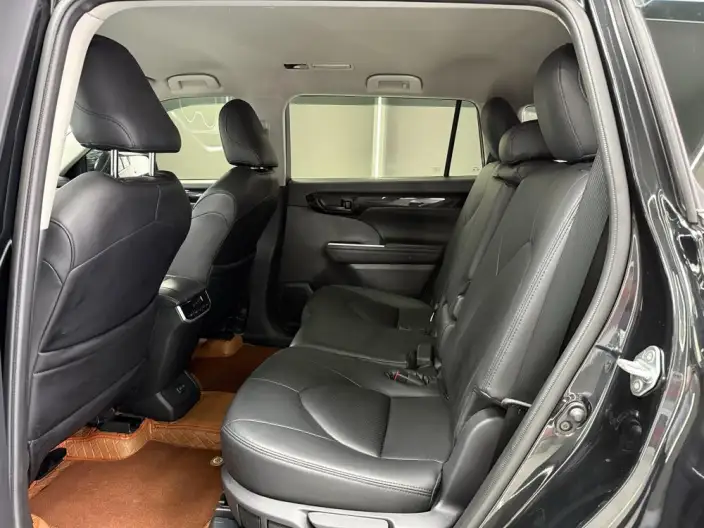 Toyota Highlander 2024 Model Hybrid 2.5L 2WD Elite Edition 7 seat – фото 11