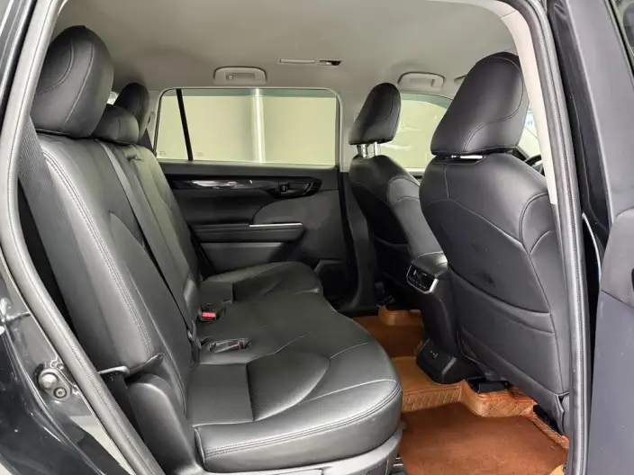 Toyota Highlander 2024 Model Hybrid 2.5L 2WD Elite Edition 7 seat – фото 13