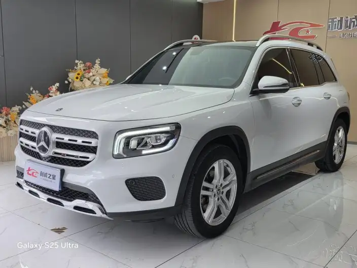 Mercedes-Benz GLB 2021 Model GLB 200 Dynamic Model – фото 1