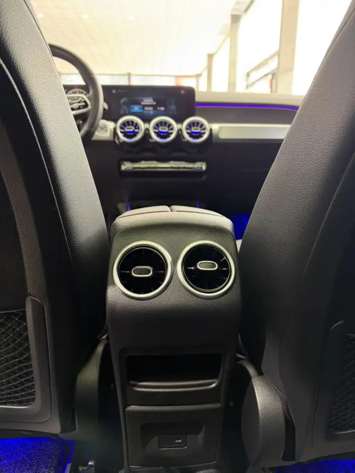 Mercedes-Benz GLB 2021 Model GLB 200 Dynamic Model – фото 9