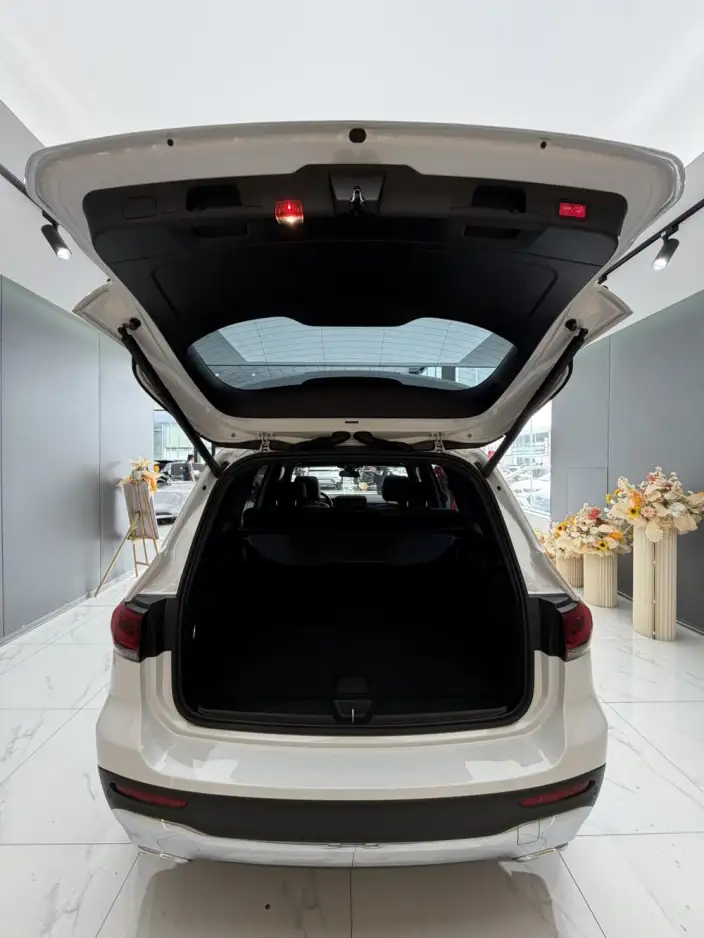 Mercedes-Benz GLB 2021 Model GLB 200 Dynamic Model – фото 16