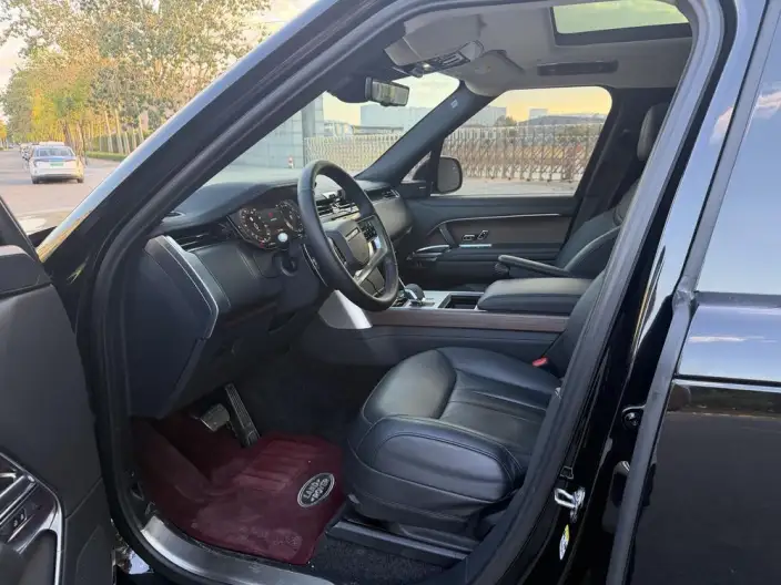 Range Rover 2024 Model 3.0 L6 400PS Shengshi Extended Edition – фото 20