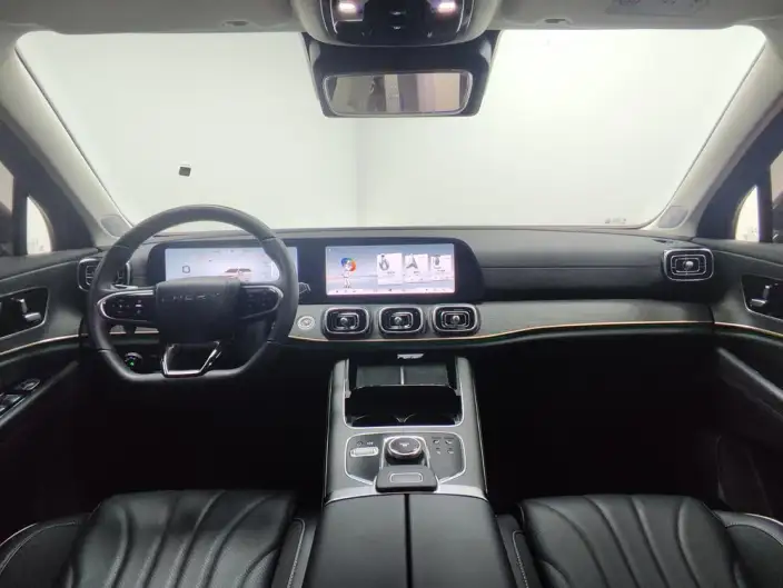 Chery Tiggo 9 2023 Model 2.0T DCT 2WD Deluxe Edition 5 seat – фото 14