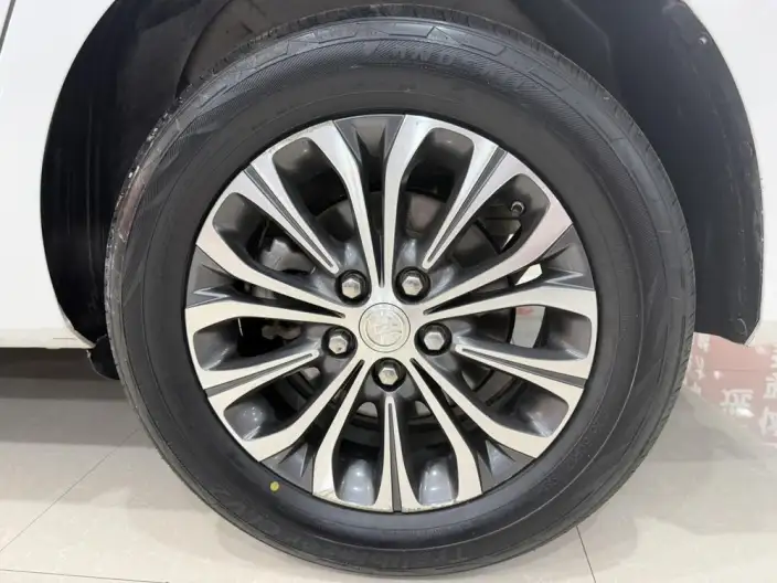 Buick GL8 2022 Model Business class 652T Comfort Model – фото 7