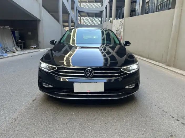Volkswagen Magotan 2020 Model 330TSI DSG Leading Model – фото 2