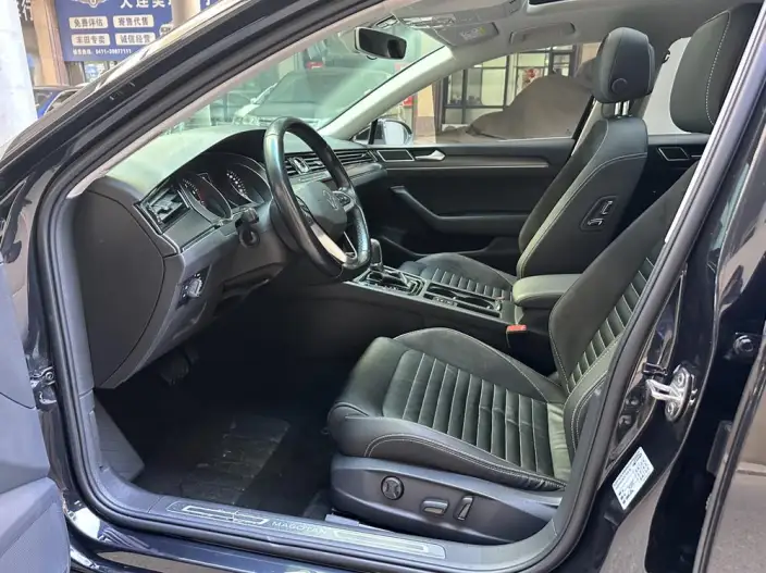 Volkswagen Magotan 2020 Model 330TSI DSG Leading Model – фото 8