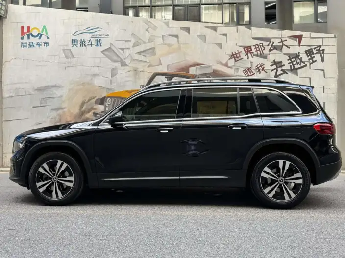 Mercedes-Benz GLB 2024 Model Facelift GLB 200 Dynamic Model – фото 3
