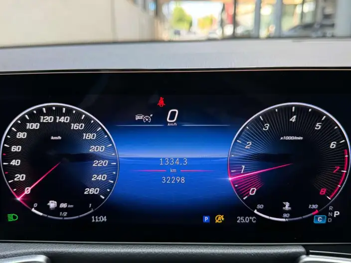 Mercedes-Benz GLB 2024 Model Facelift GLB 200 Dynamic Model – фото 9