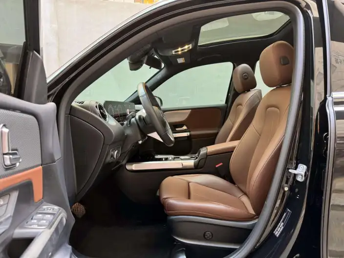 Mercedes-Benz GLB 2024 Model Facelift GLB 200 Dynamic Model – фото 12