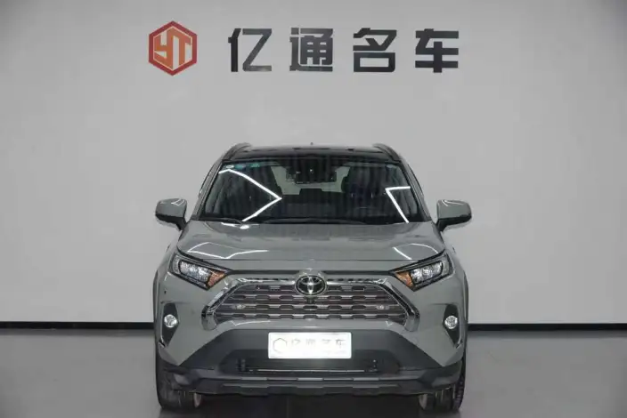 Toyota RAV4 2020 Model 2.0L CVT 4WD Premium Edition – фото 2