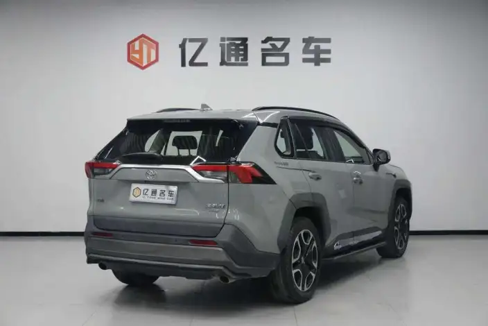 Toyota RAV4 2020 Model 2.0L CVT 4WD Premium Edition – фото 6