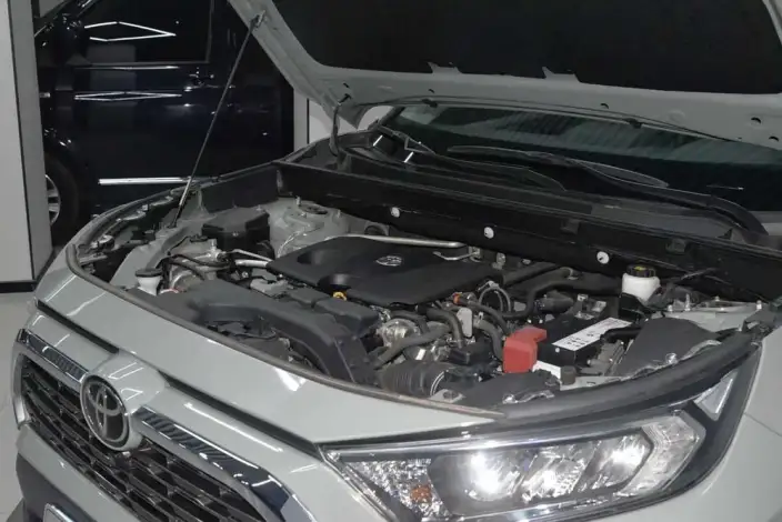 Toyota RAV4 2020 Model 2.0L CVT 4WD Premium Edition – фото 7