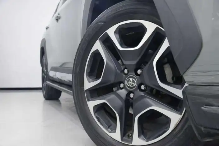 Toyota RAV4 2020 Model 2.0L CVT 4WD Premium Edition – фото 14