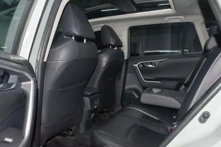 Toyota RAV4 2020 Model 2.0L CVT 4WD Premium Edition – фото 22