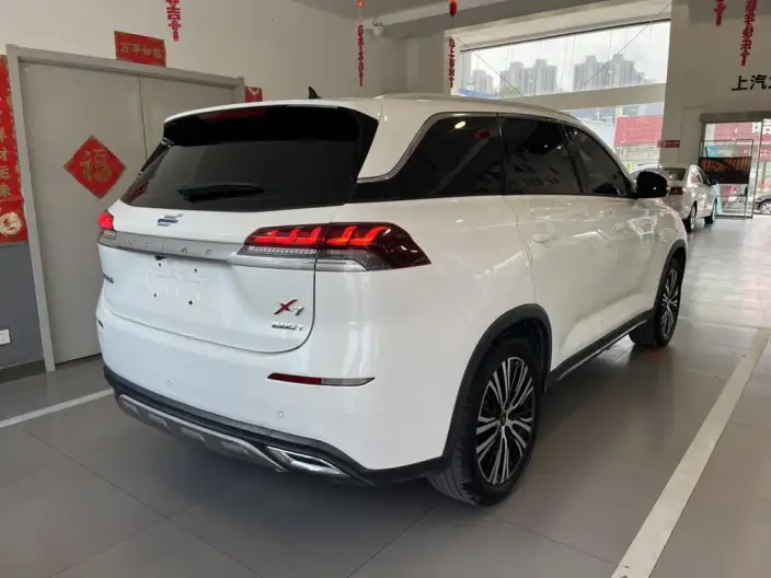 Changan Auchan X7 2020 Model 1.5T Automatic Noble Model – фото 4