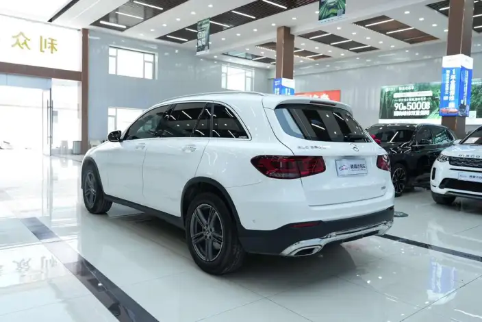 Mercedes-Benz GLC 2022 Model Facelift GLC 260 L 4MATIC Dynamic Model – фото 5