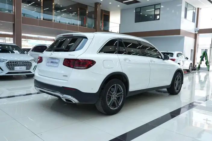 Mercedes-Benz GLC 2022 Model Facelift GLC 260 L 4MATIC Dynamic Model – фото 7