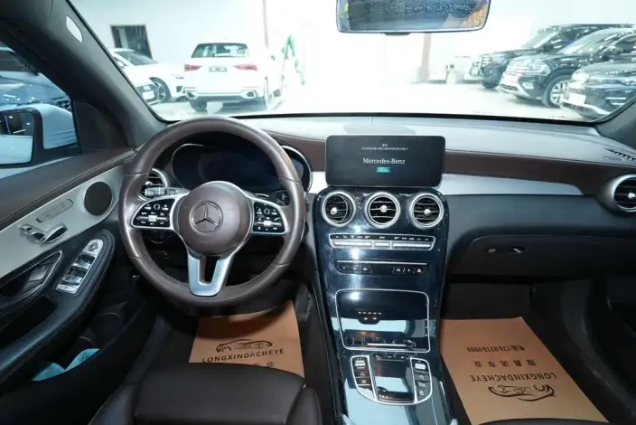 Mercedes-Benz GLC 2022 Model Facelift GLC 260 L 4MATIC Dynamic Model – фото 13